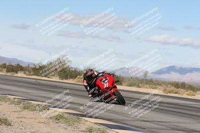 media/Nov-16-2025-Race Pace (Sun) [[8c5fa54630]]/Non Verified Riders (1st 20 Minutes)/3-Turn 3 Inside (11am)/